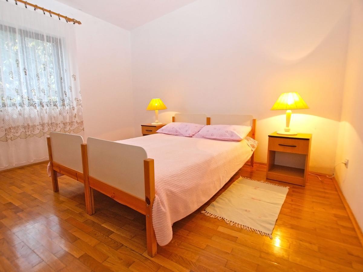 Apartments Dvorine 1210 Banjole Luaran gambar