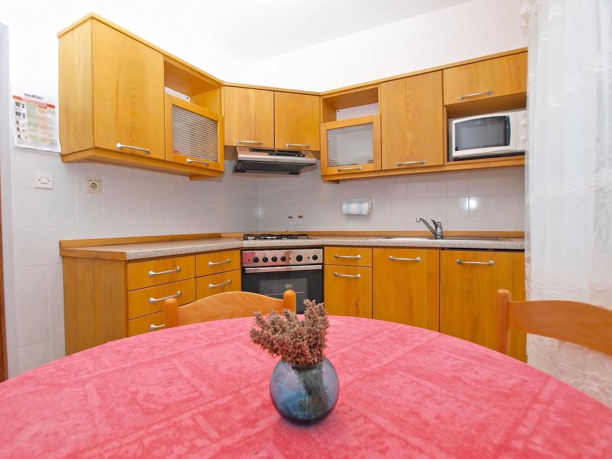 Apartments Dvorine 1210 Banjole Luaran gambar